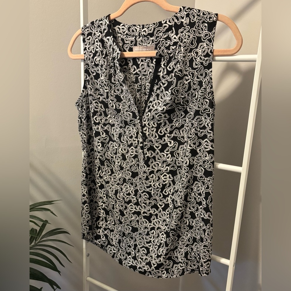 Banana Republic Black and White Heart Blouse